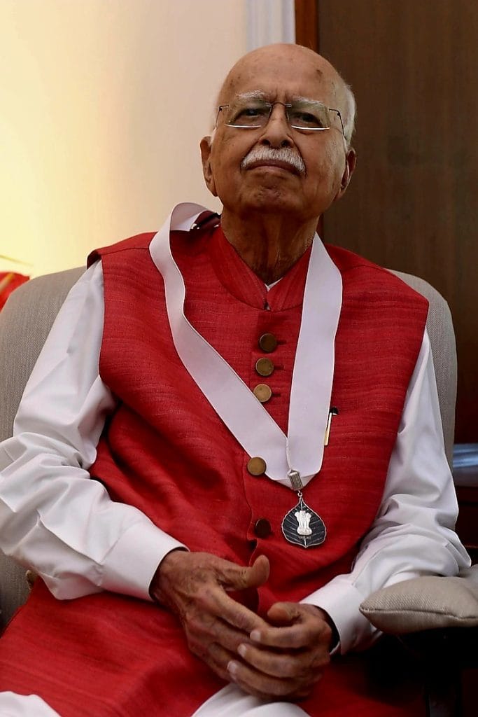 Lalkrishna Advani received Bharat Ratna 2024