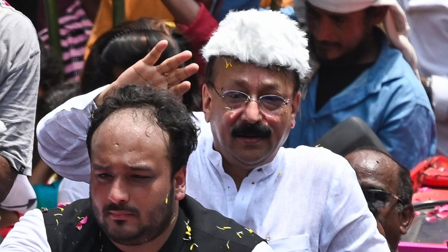 Baba Siddique’s son Zeeshan Siddique gets threat message; accused held from Uttar Pradesh.