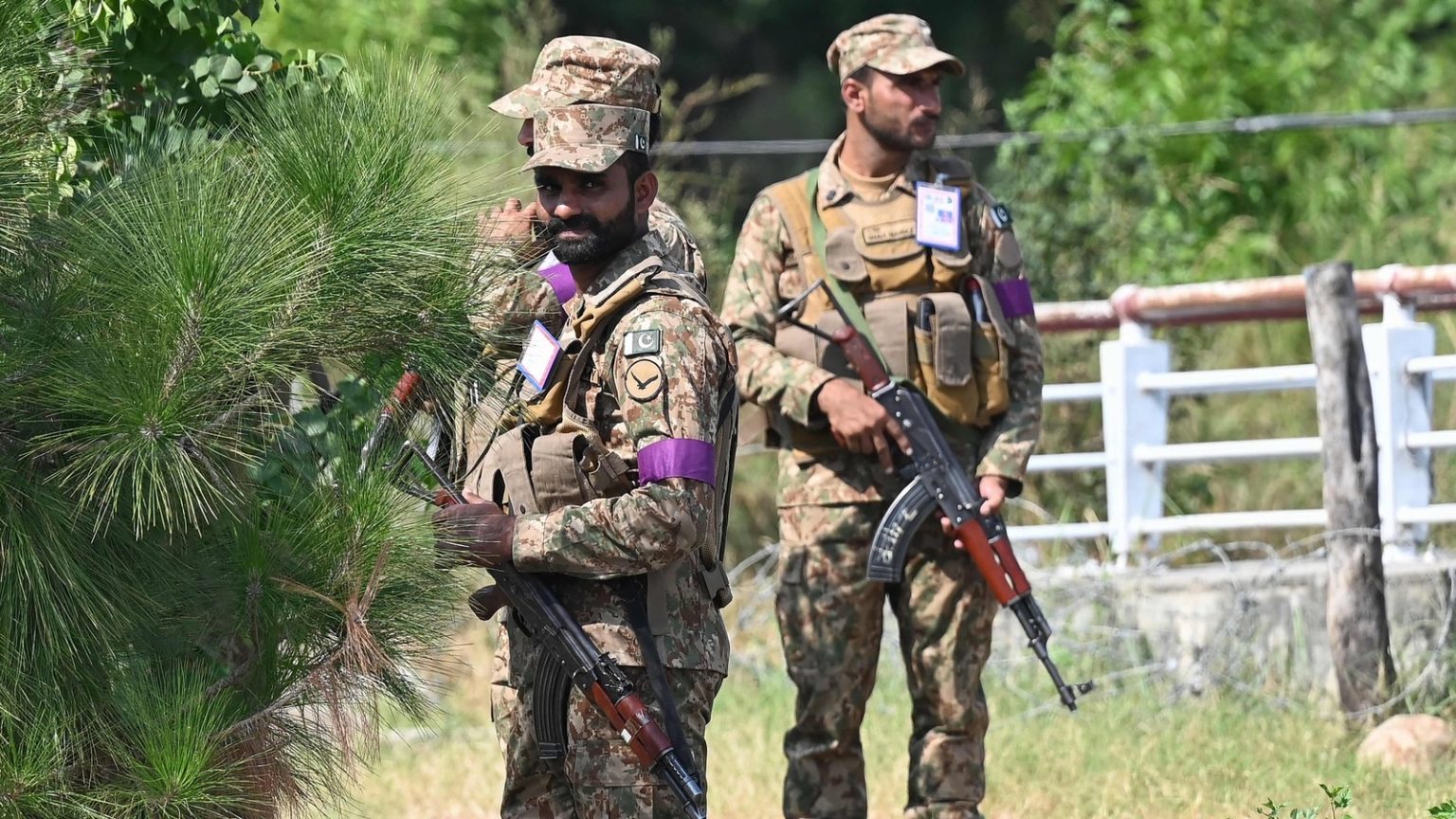 Suicide attack in Pak’s Khyber-Pakhtunkhwa days after train siege; 10 TTP terrorists killed.
