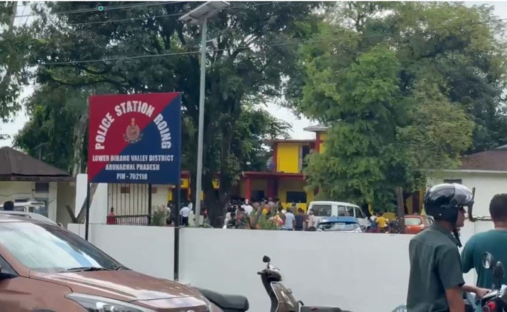 Arunachal: Migrant youth lynched for sexually assaulting girls, curfew imposed in Roing.