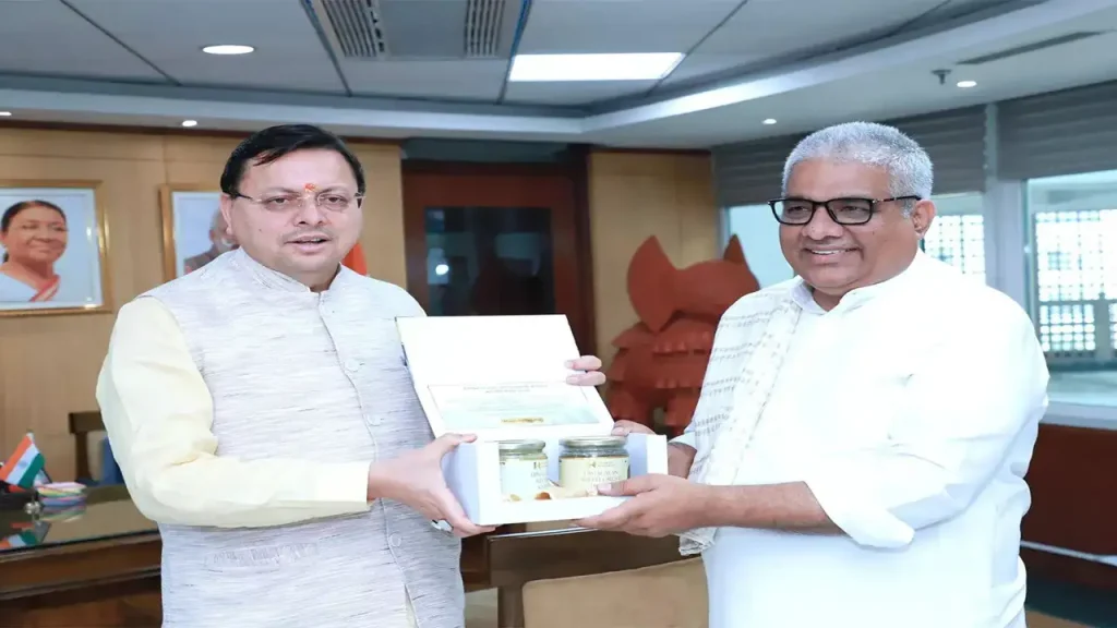 Ex-BKTC chairman meets CM Dhami seeking conservation of Tungnath temple.