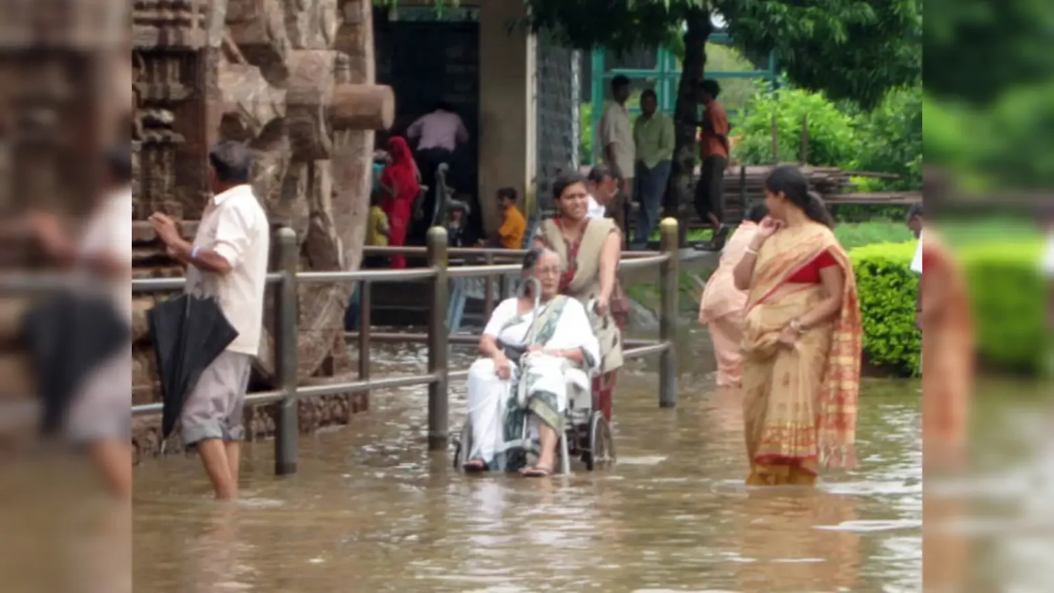 Flood situation improves in Odisha as water recedes in most rivers.