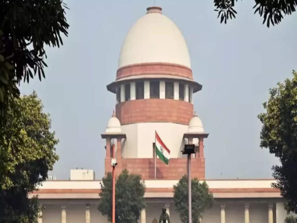 SC seeks Centre, BCI response on PIL for four yrs LLB course like B Tech.