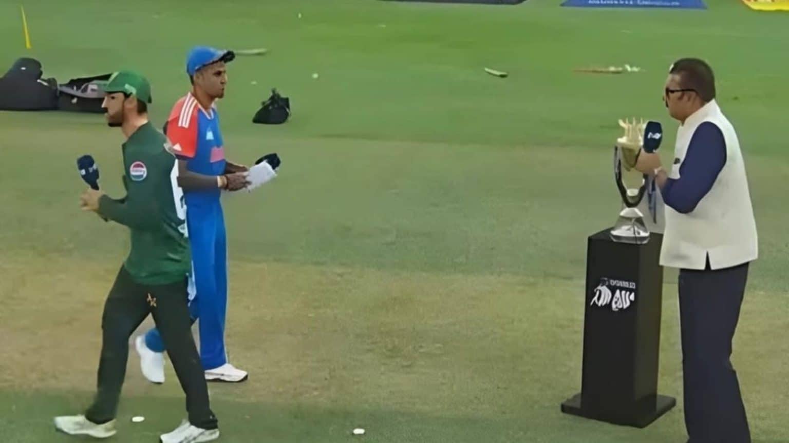 Suryakumar Yadav refuses to even look at Salman Ali Agha at toss, India and Pakistan skippers brutally ignore each other.