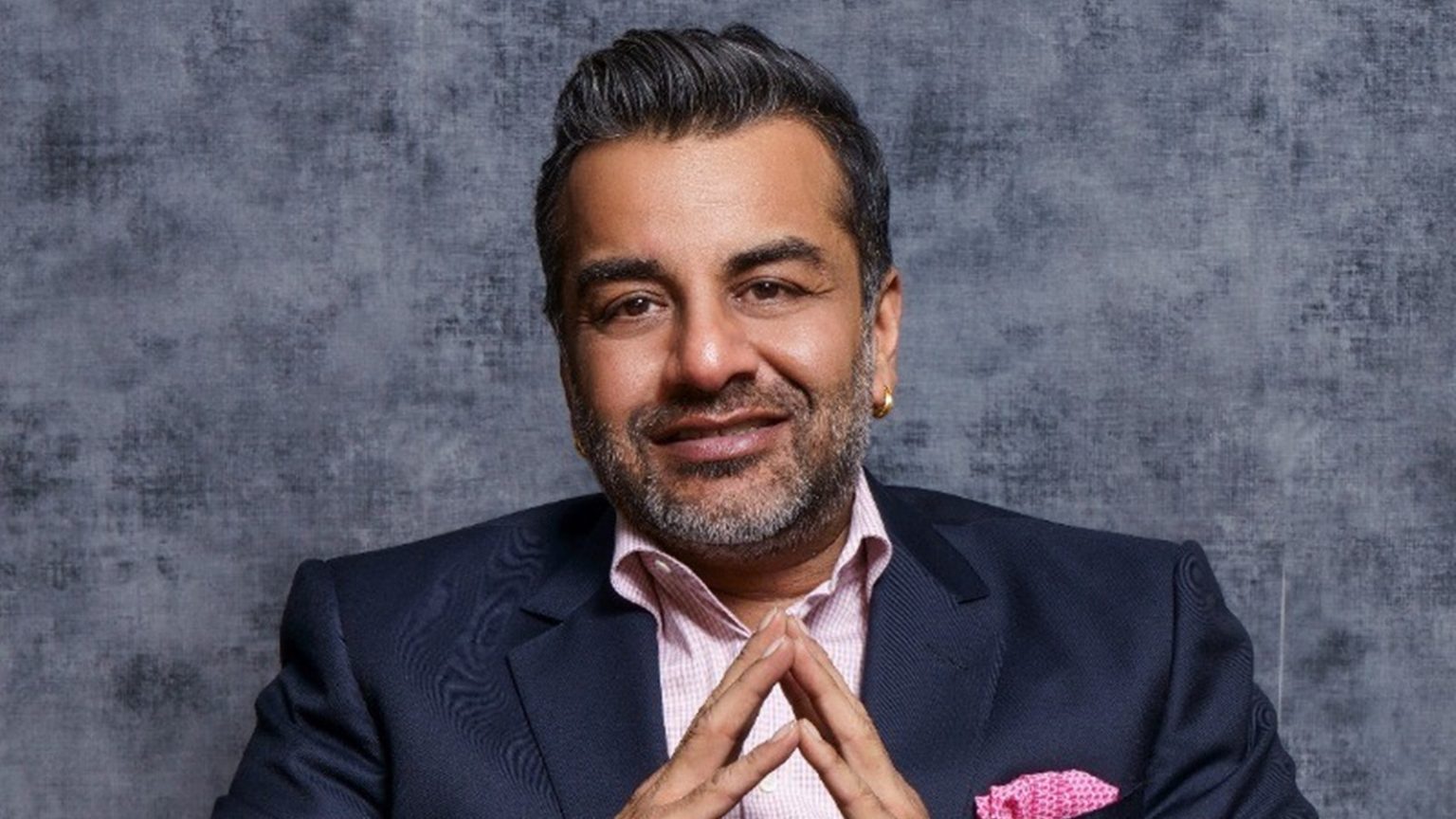 Lalit Modi’s brother arrested at Delhi airport on rape charges.