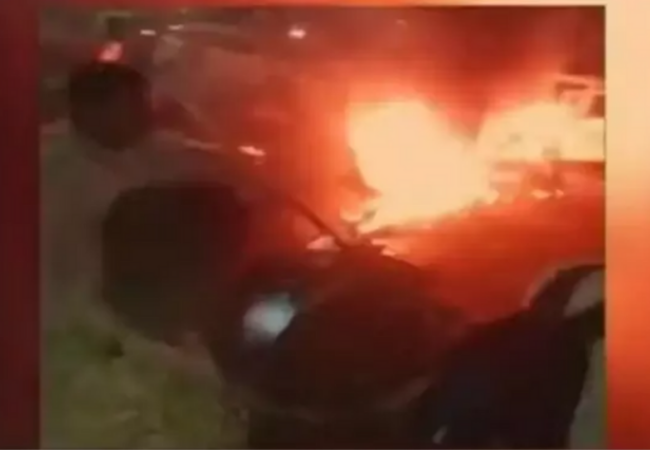 Signal went red at 6:52 pm, car stopped, exploded: How Red Fort mayhem unfolded in Delhi.