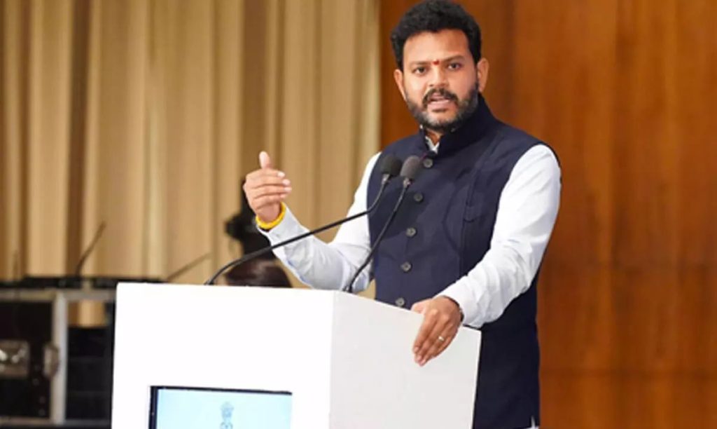 Aviation minister says Modi made ‘hawai chappal se hawai jahaz’ possible but can’t cap airfares for entire year.