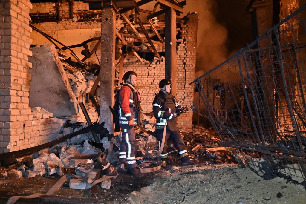 In new missile attack on Ukraine amid Trump’s peak aggression, Russia sends a warning to the West.