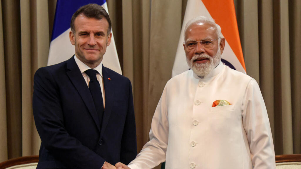 ‘Yes, this is AI’: Macron shares ‘photo’ with PM Modi with a note on friendship.